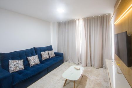 Apartamento à venda com 82m², 3 quartos e 1 vagaSala