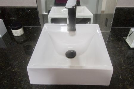 Apartamento à venda com 82m², 3 quartos e 1 vagaBanheiro