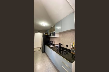 Apartamento à venda com 82m², 3 quartos e 1 vaga Apartamento à venda com 82m², 3 quartos e 1 vagaCozinha e Área de Serviço