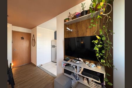 Sala de apartamento para alugar com 2 quartos, 45m² em Jardim Iris, São Paulo
