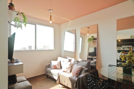 Apartamento para alugar com 45m², 2 quartos e sem vagaSala