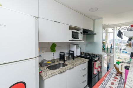 Apartamento à venda com 56m², 2 quartos e 1 vaga Apartamento à venda com 56m², 2 quartos e 1 vagaCozinha