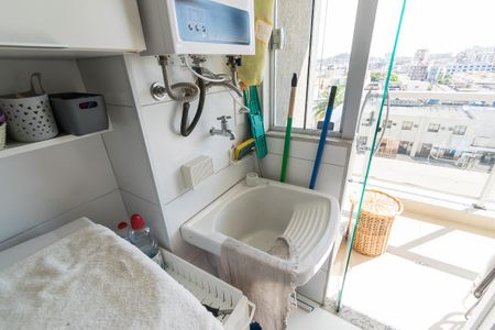 Apartamento à venda com 56m², 2 quartos e 1 vaga Apartamento à venda com 56m², 2 quartos e 1 vagaÁrea de Serviço