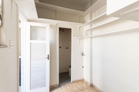 Apartamento à venda com 75m², 2 quartos e sem vagaQuarto de Serviço