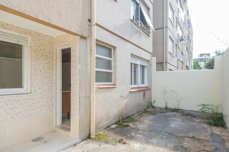 Apartamento para alugar com 62m², 1 quarto e sem vagaQuintal