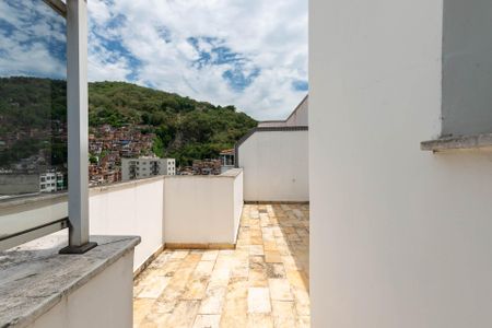 Apartamento à venda com 170m², 3 quartos e 2 vagasCobertura