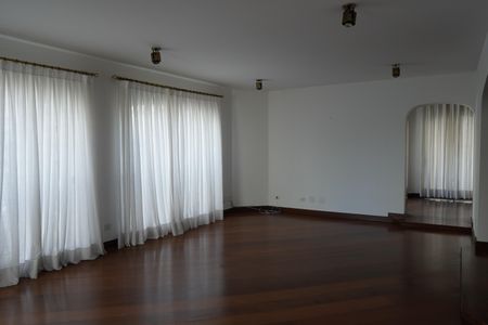 Apartamento para alugar com 321m², 5 quartos e 4 vagasSala