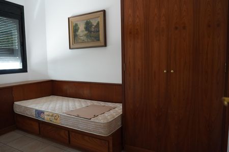 Apartamento para alugar com 321m², 5 quartos e 4 vagasQuarto