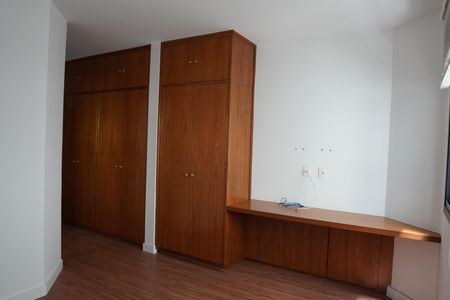 Apartamento para alugar com 321m², 5 quartos e 4 vagasSuite 3