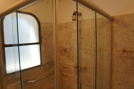 Apartamento para alugar com 321m², 5 quartos e 4 vagasBanheiro da Suíte 2