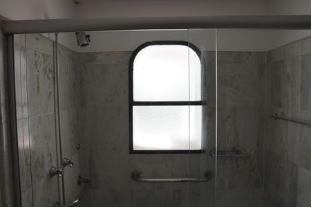 Apartamento para alugar com 321m², 5 quartos e 4 vagasBanheiro da Suite 3