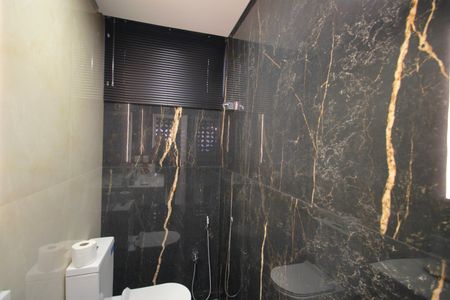 Apartamento à venda com 265m², 4 quartos e 2 vagasLavabo da Sala