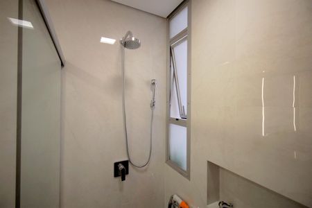 Apartamento à venda com 265m², 4 quartos e 2 vagasBanheiro