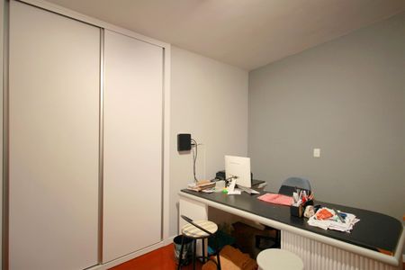 Apartamento à venda com 265m², 4 quartos e 2 vagasQuarto 4