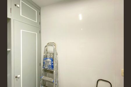 Apartamento à venda com 265m², 4 quartos e 2 vagasQuarto de Serviço