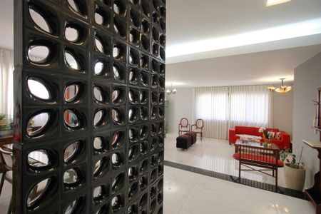 Apartamento à venda com 265m², 4 quartos e 2 vagasDetalhe Sala de Jantar