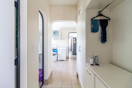 Apartamento à venda com 321m², 3 quartos e 4 vagasÁrea de Serviço