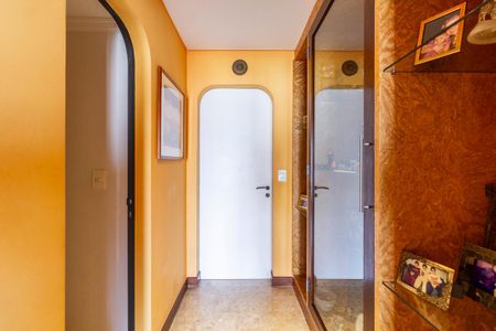 Apartamento à venda com 321m², 3 quartos e 4 vagasHall de entrada