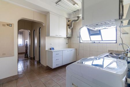 Apartamento à venda com 321m², 3 quartos e 4 vagasÁrea de Serviço
