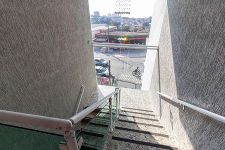 Apartamento à venda com 48m², 2 quartos e sem vagaEscada de acesso