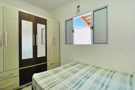 Casa à venda com 150m², 3 quartos e 2 vagas Casa à venda com 150m², 3 quartos e 2 vagasQuarto 2