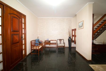 Casa à venda com 250m², 3 quartos e 2 vagas Casa à venda com 250m², 3 quartos e 2 vagasSala 2