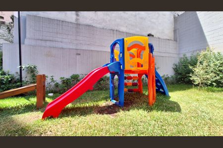 Apartamento à venda com 26m², 1 quarto e sem vaga Apartamento à venda com 26m², 1 quarto e sem vagaÁrea comum - Playground