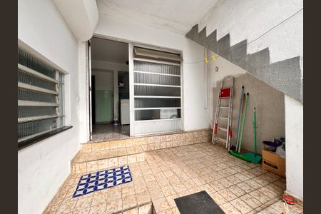 Casa à venda com 203m², 3 quartos e 1 vagaLavanderia
