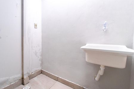 Casa para alugar com 53m², 2 quartos e sem vaga Casa para alugar com 53m², 2 quartos e sem vagaÁrea de Serviço