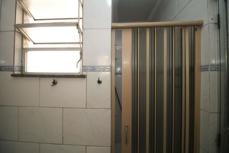 Apartamento à venda com 70m², 2 quartos e sem vagaBanheiro