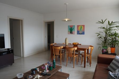 Apartamento à venda com 114m², 4 quartos e 1 vagaSala