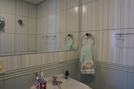 Apartamento à venda com 114m², 4 quartos e 1 vagaBanheiro da Suíte