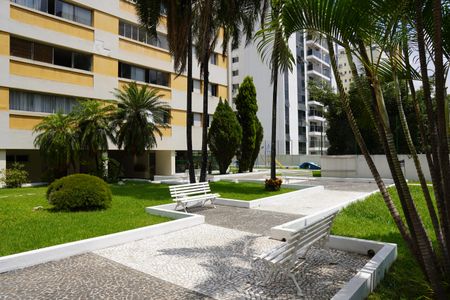 Apartamento à venda com 114m², 4 quartos e 1 vagaÁrea comum