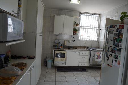 Apartamento à venda com 114m², 4 quartos e 1 vagaCozinha