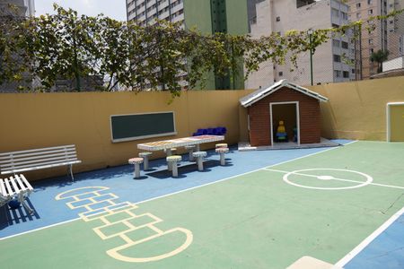 Apartamento à venda com 114m², 4 quartos e 1 vagaPlayground