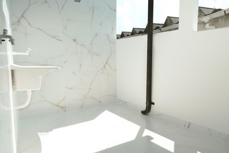 Casa para alugar com 70m², 2 quartos e 1 vagaÁrea de Serviço