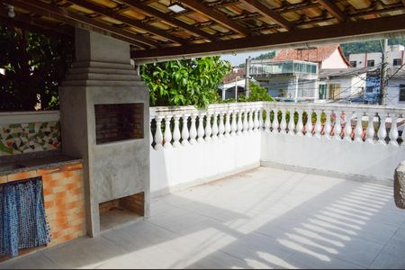 Apartamento à venda com 80m², 2 quartos e 1 vagaTerraço