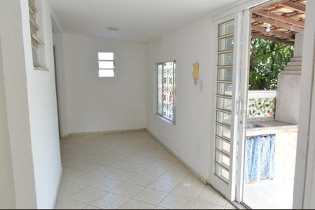Apartamento à venda com 80m², 2 quartos e 1 vagaEntrada