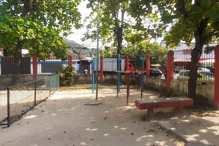 Apartamento à venda com 80m², 2 quartos e 1 vagaÁrea comum