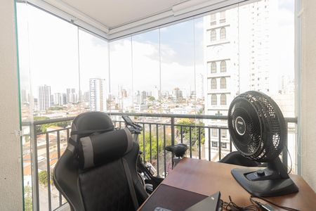 Apartamento à venda com 53m², 2 quartos e 1 vaga Apartamento à venda com 53m², 2 quartos e 1 vagaSala