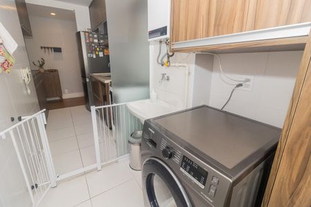 Apartamento à venda com 53m², 2 quartos e 1 vaga Apartamento à venda com 53m², 2 quartos e 1 vagaÁrea de Serviço