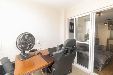 Apartamento à venda com 53m², 2 quartos e 1 vaga Apartamento à venda com 53m², 2 quartos e 1 vagaSala