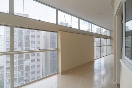 Apartamento à venda com 198m², 4 quartos e 1 vagaVaranda da Sala e dos Quartos 2 e 3