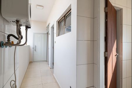 Apartamento à venda com 198m², 4 quartos e 1 vagaÁrea de Serviço - Varanda