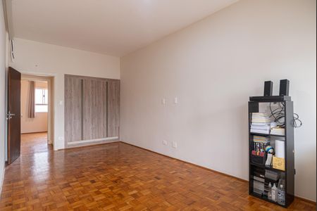 Apartamento à venda com 198m², 4 quartos e 1 vagaQuarto 2