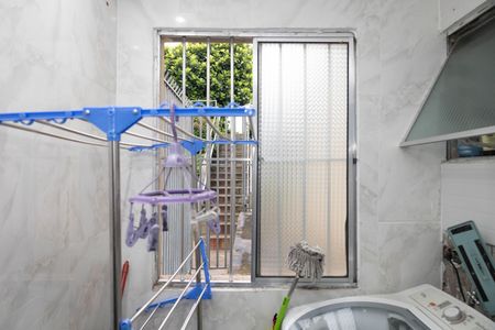 Apartamento à venda com 47m², 2 quartos e 1 vagaÁrea de Serviço Escreva qual o cômodo