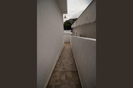 Casa para alugar com 70m², 2 quartos e 1 vagaQuintal