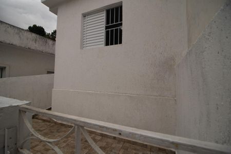 Casa para alugar com 70m², 2 quartos e 1 vagaQuintal