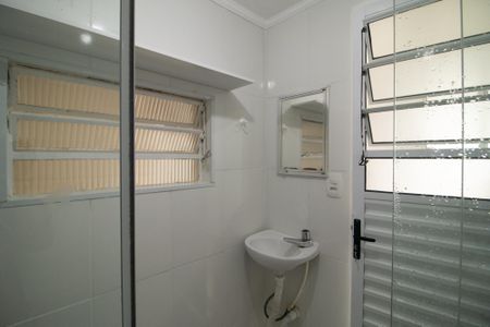 Casa para alugar com 70m², 2 quartos e 1 vagaBanheiro