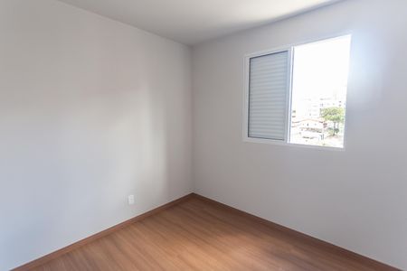 Apartamento à venda com 95m², 3 quartos e 2 vagasQuarto 3